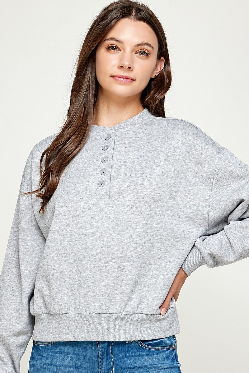 BASIC FLEECE HENLEY SNAP BUTTON SWEATSHIRT