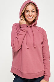 FLEECE PULLOVER HOODIE CURVED HEM WITH SLIT DETAIL