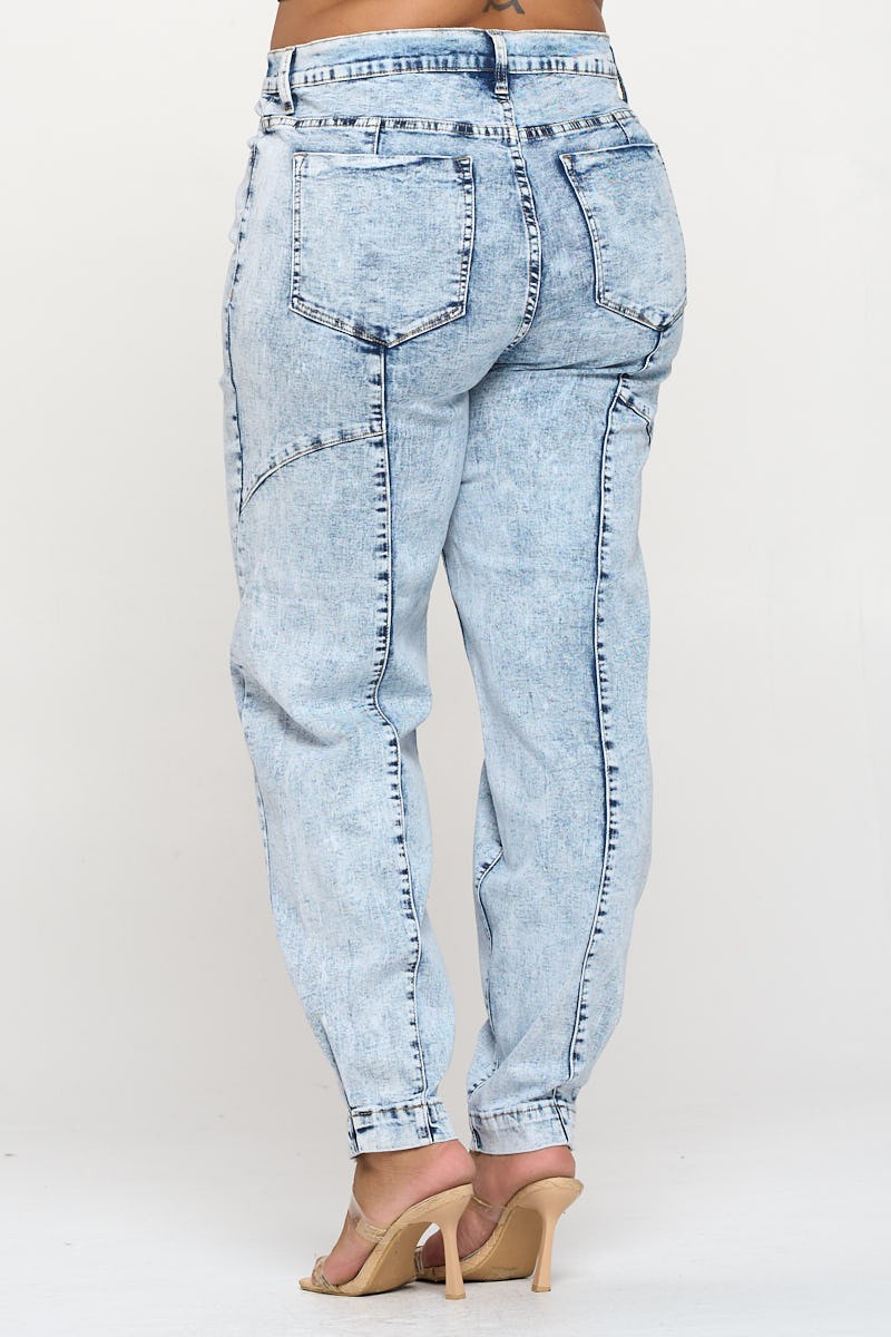 High Rise Stretch Cuffed Jeans