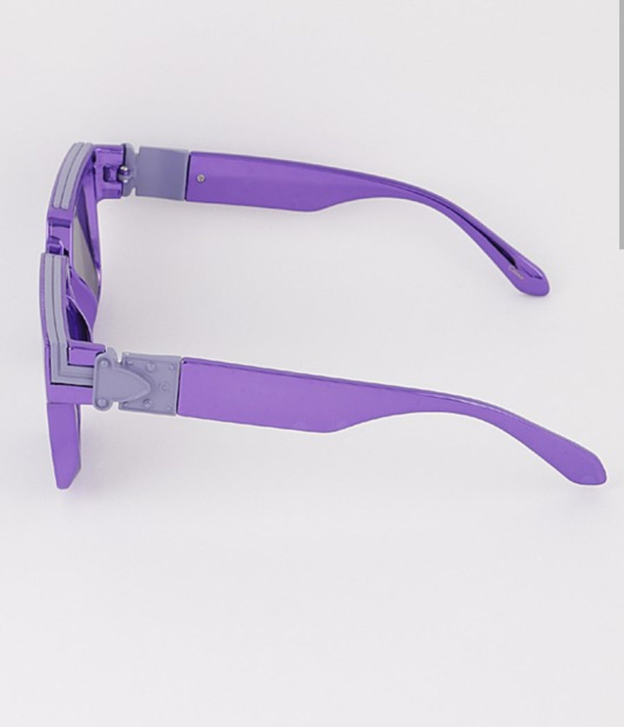 Show Stopper Chrome Mirror Iconic Square Sunglasses