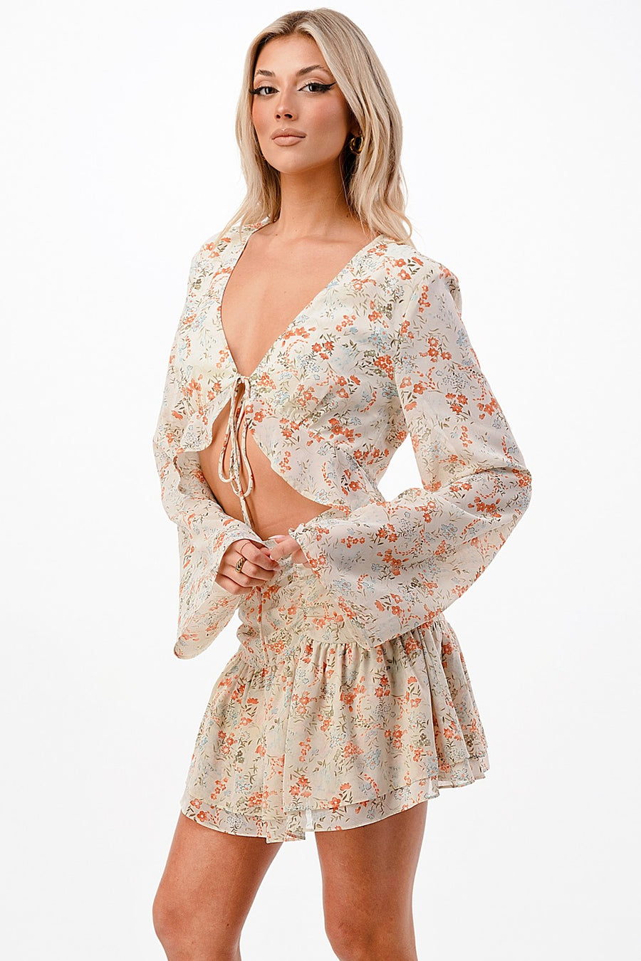 FLORAL PRINTED RUFFLE CROP TOP